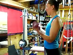 Fit babe went to a private gym to do the workout and to suck a huge dick
